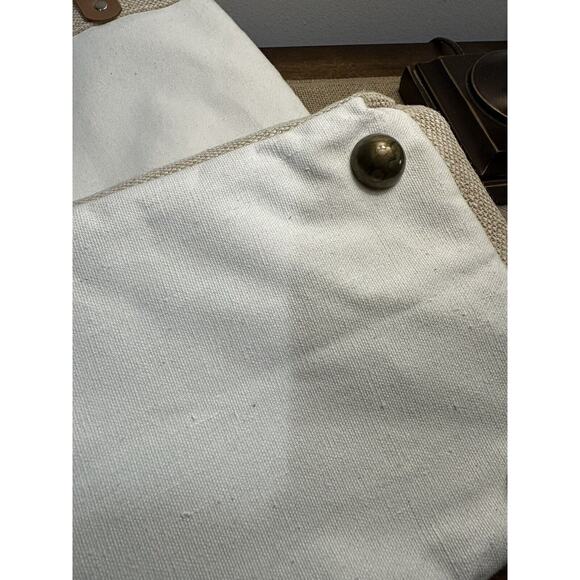 Farmers Market Style Canvas Tote With Pockets 17 in. Tall 12 in. Wide - Picture 4 of 7